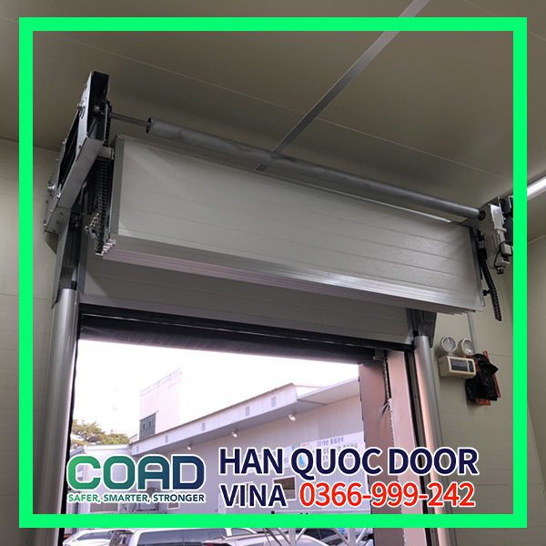 Cửa trượt trần không có ô lấy sáng Hàn Quốc