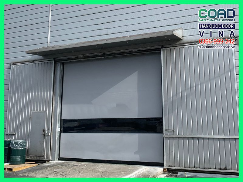 Lắp đặt cửa cuốn tốc độ cao tại Dong-sung Vina