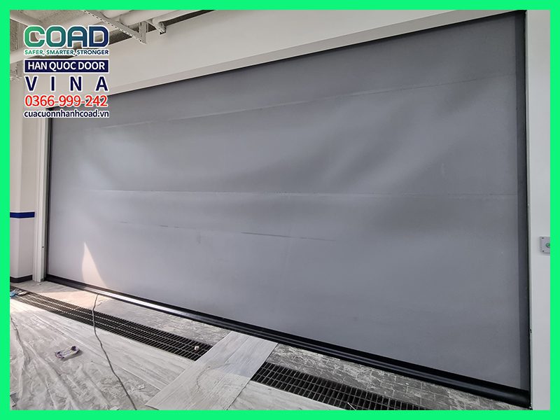 Cửa cuốn đóng mở nhanh tự động phục hồi