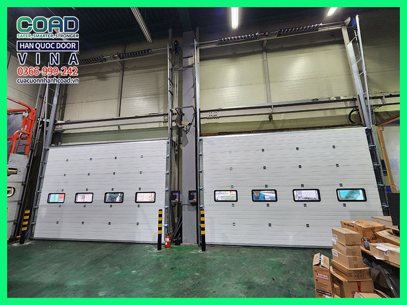 Cửa trượt trần panel COAD C-30 - Overhead Door
