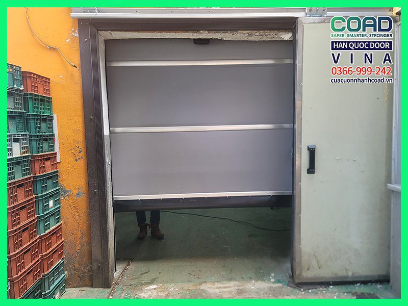 Thi công cửa cuốn tốc độ cao