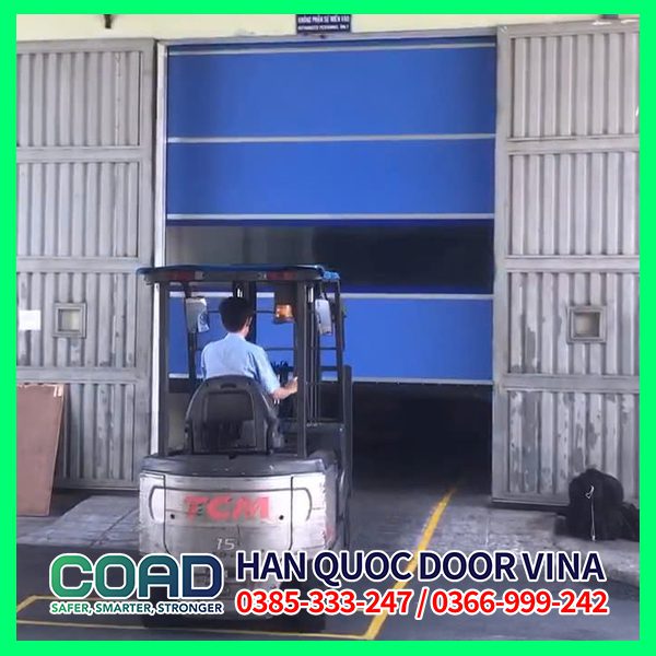 cảm biến từ trường cùng cửa cuốn tự động