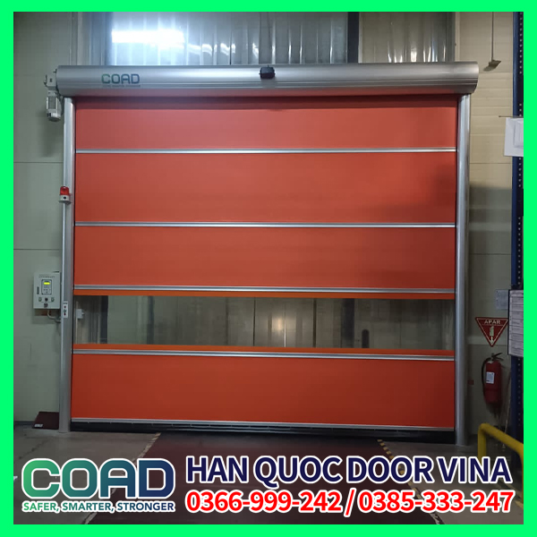 giữ gìn vệ sinh nhà máy chưa bao giờ dễ đến thế với cửa cuốn nhựa PVC