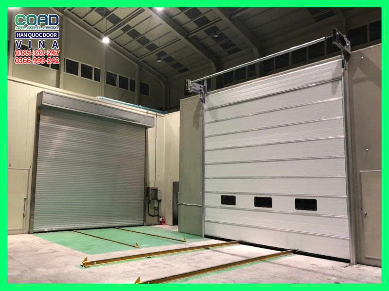 lắp đặt cửa trượt trần c-20 cho cụm kho công nghiệp
