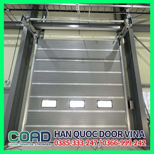 Lắp đặt cửa trượt trần C-20